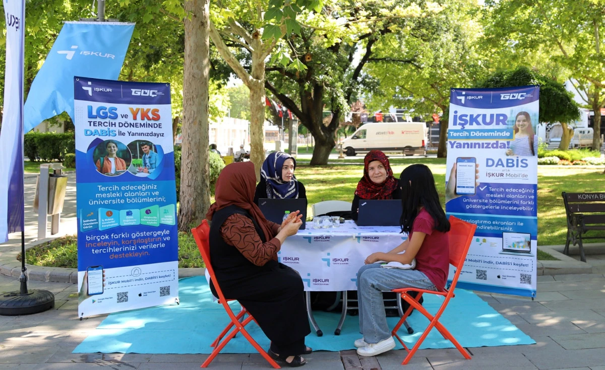 Konya İşkur'dan Tercih D&ouml;neminde Gen&ccedil;lere DABİS Desteği