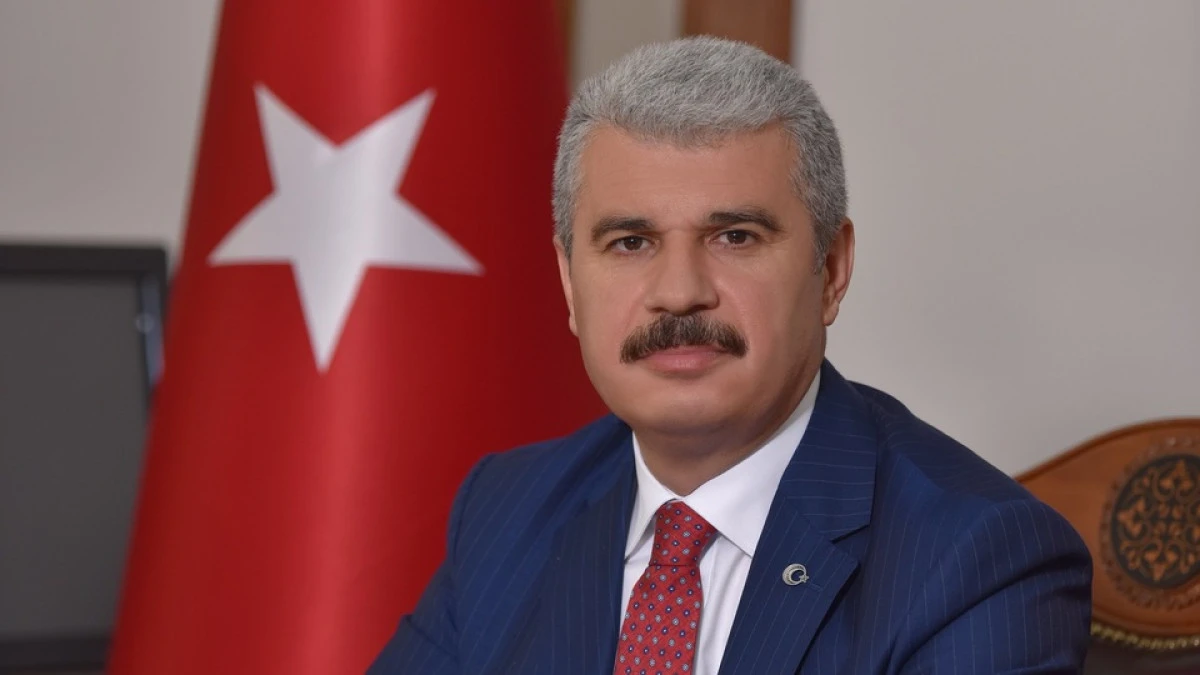 Konya Valisi İbrahim Akın: &lsquo;19 Mayıs, Milletimizin Bağımsızlık Yolundaki Umuda Y&uuml;r&uuml;y&uuml;ş&uuml;d&uuml;r&rsquo;