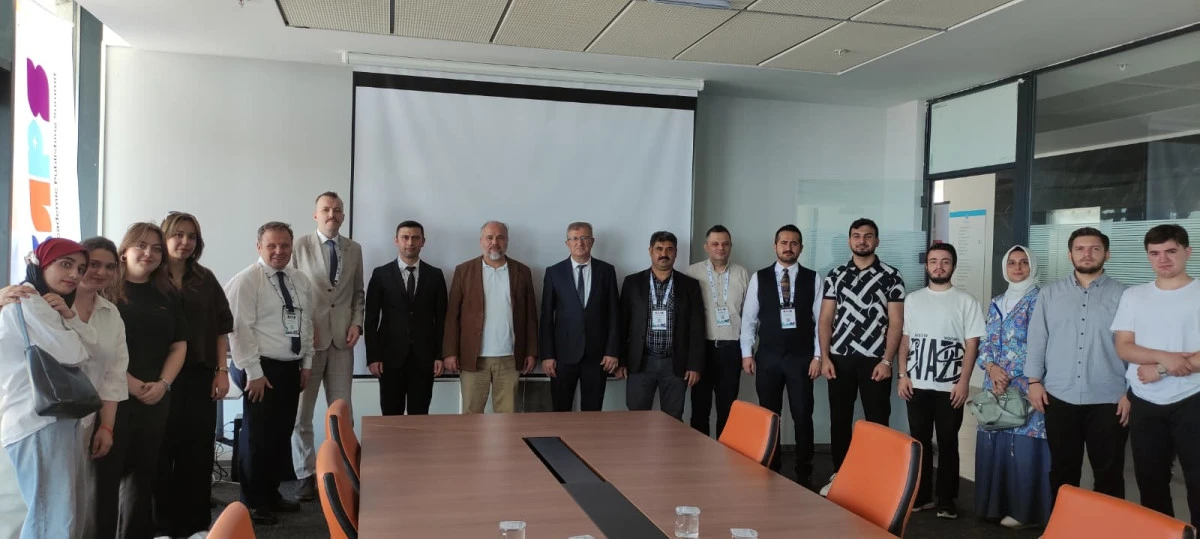 Konya&rsquo;da Akademik Yayıncılığın D&ouml;n&uuml;ş&uuml;m&uuml; Ele Alındı