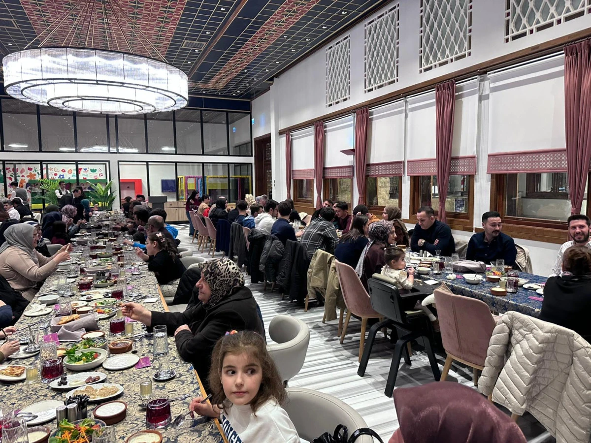 Konya'da G&uuml;m&uuml;şhaneliler İftarda Buluştu