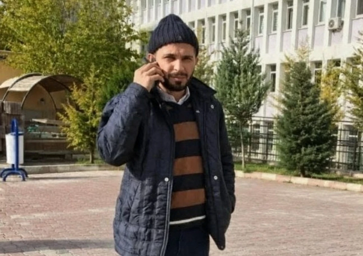 Namaz Kıldırırken Fenalaşan Gen&ccedil; İmam Yaşamını Yitirdi