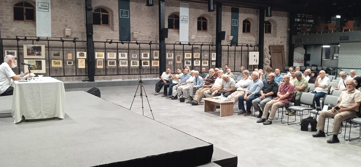 Şair Ahmet Efe’ye Saygı Gecesi