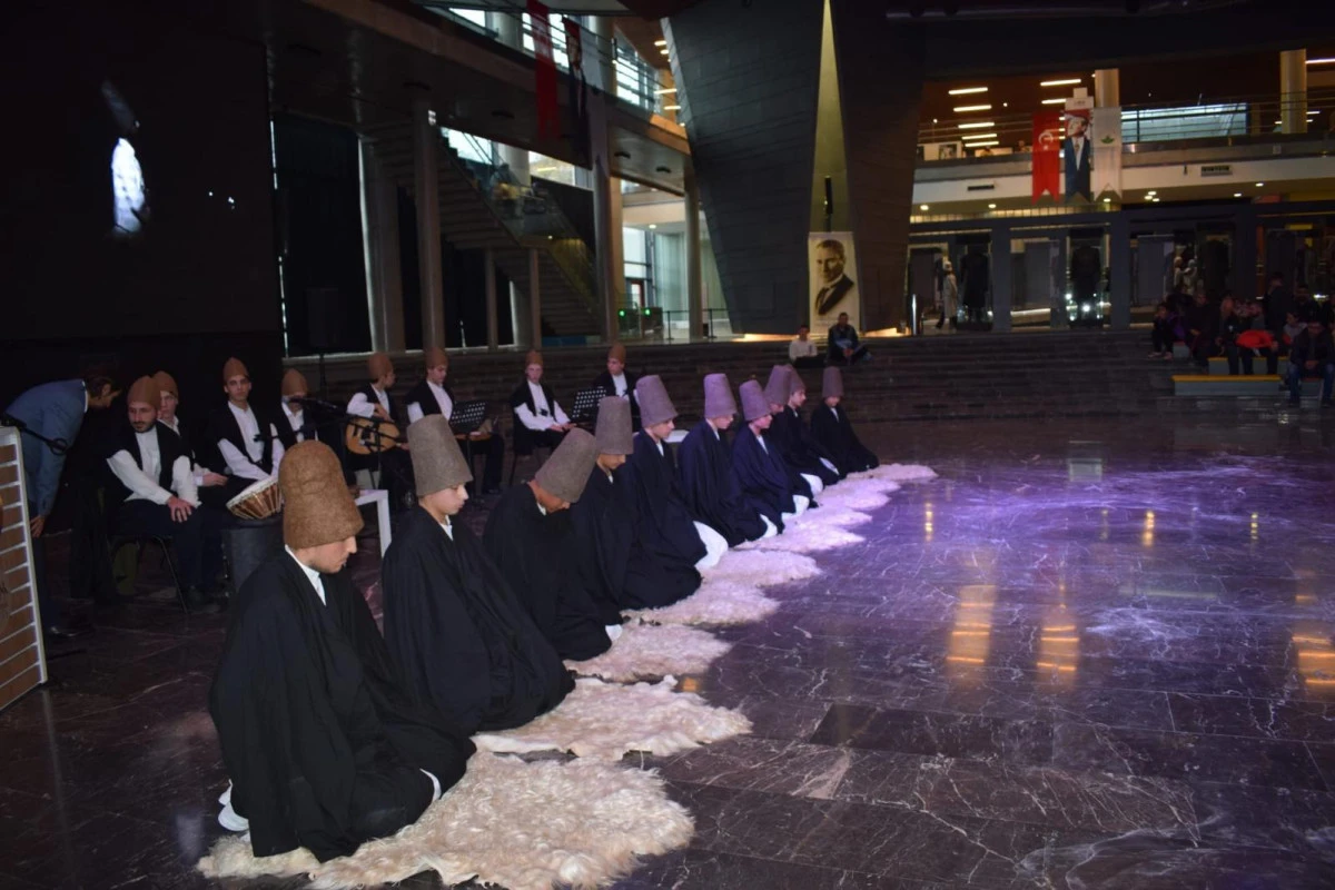 Semazenler Gazze İçin Döndü