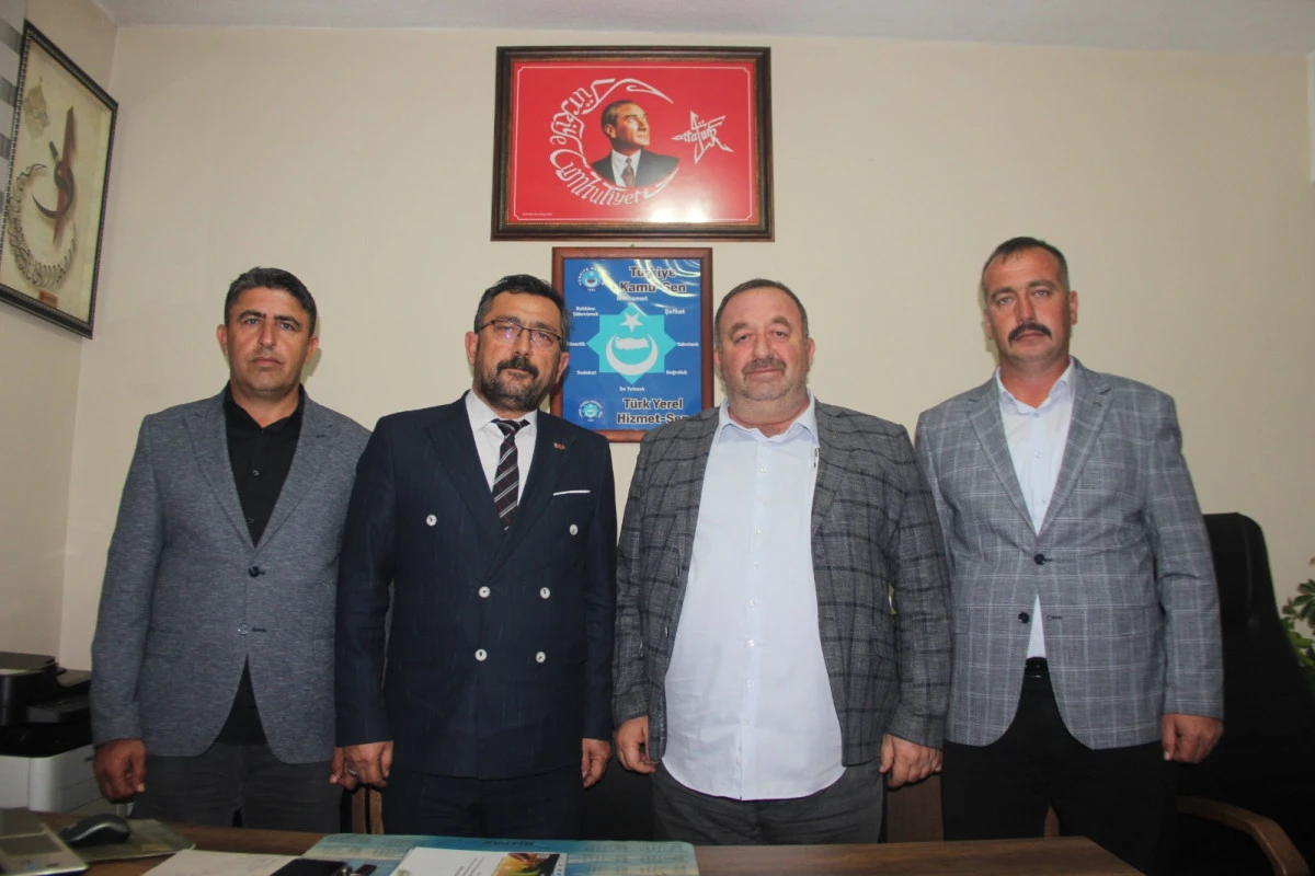 Türk Yerel Hizmet-Sen Başkanı Şeref Alemdar’a hayırlı olsun ziyaretleri sürüyor