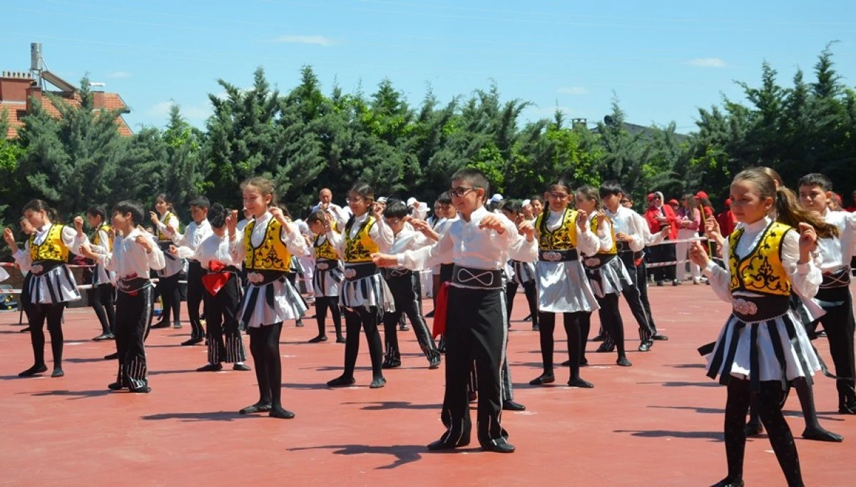 Y&ouml;ntem&rsquo; de, 23 Nisan coşkusu yaşandı